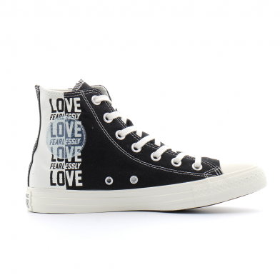 converse love noir