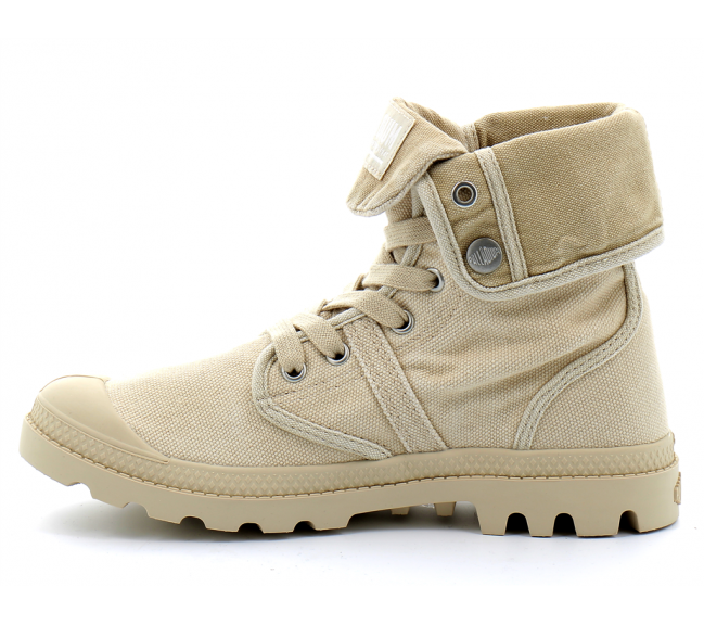 palladium baggy beige