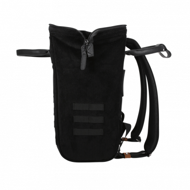 adventurer medium black brighton