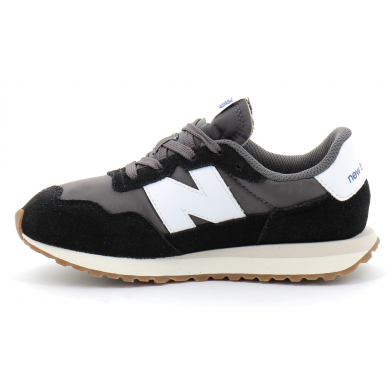 new balance ps237 black/white. ps237pf