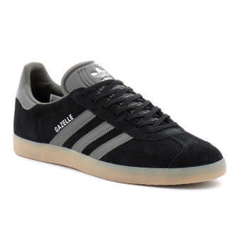 gazelle black/gum gx2210