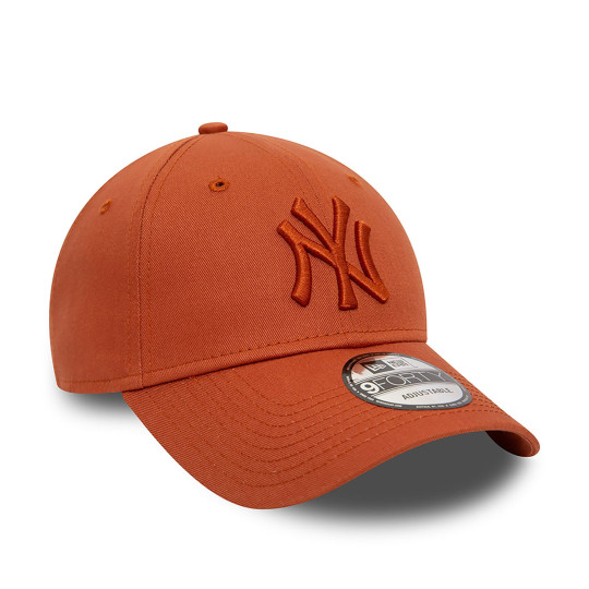 Casquette 9FORTY New York Yankees MLB League Essential marron osfm